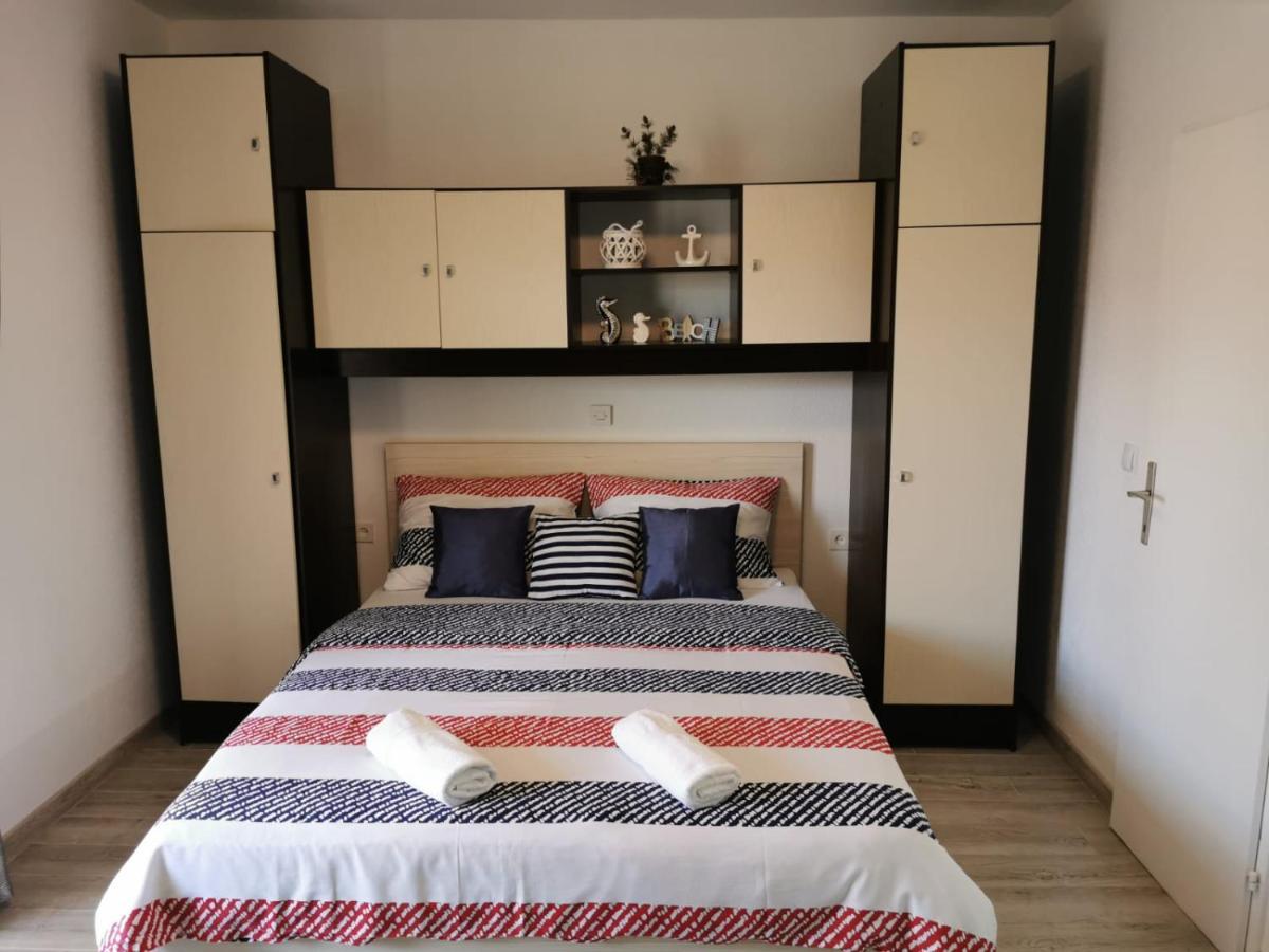 Apartments Deak Makarska Zewnętrze zdjęcie