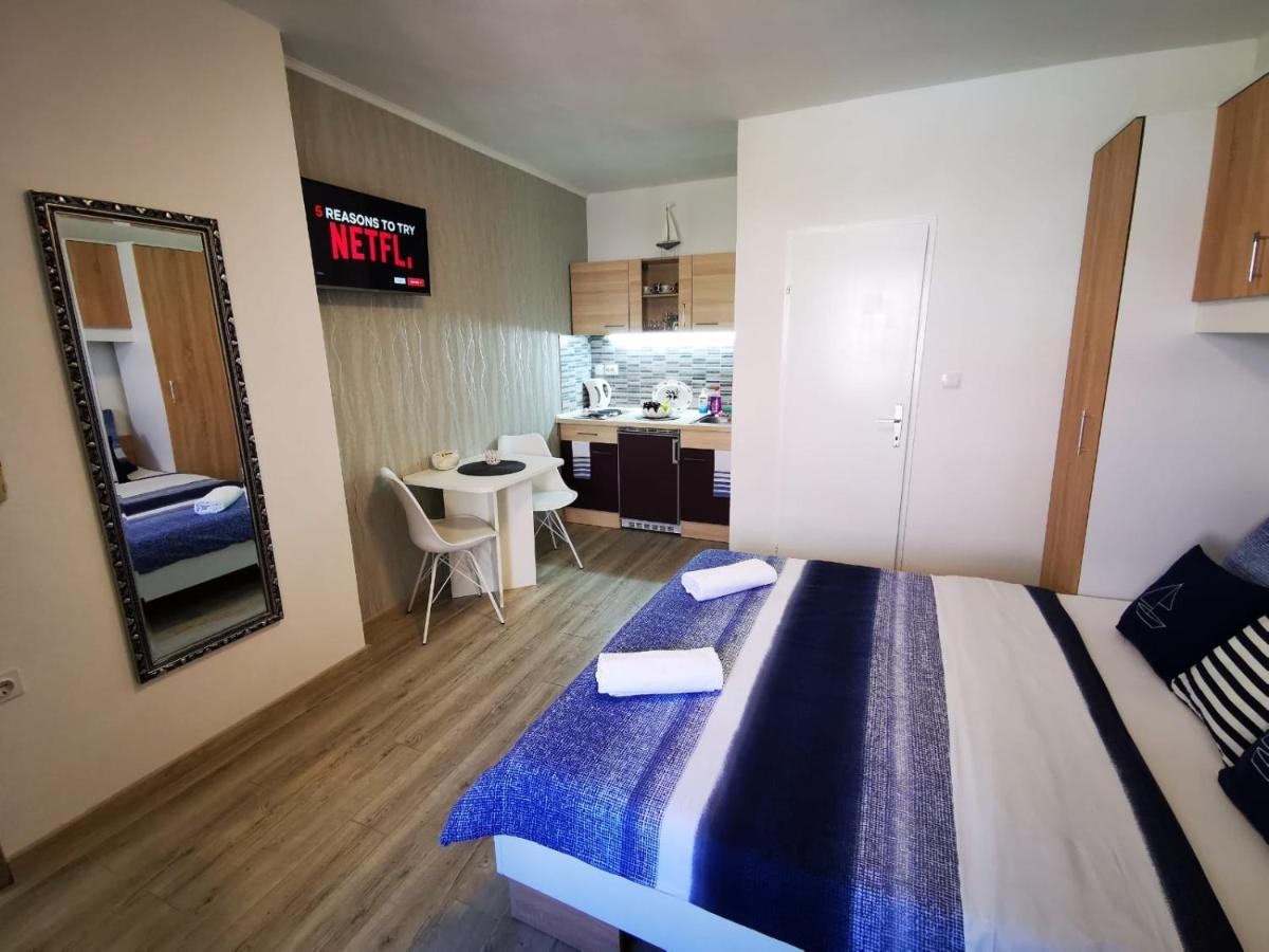 Apartments Deak Makarska Zewnętrze zdjęcie