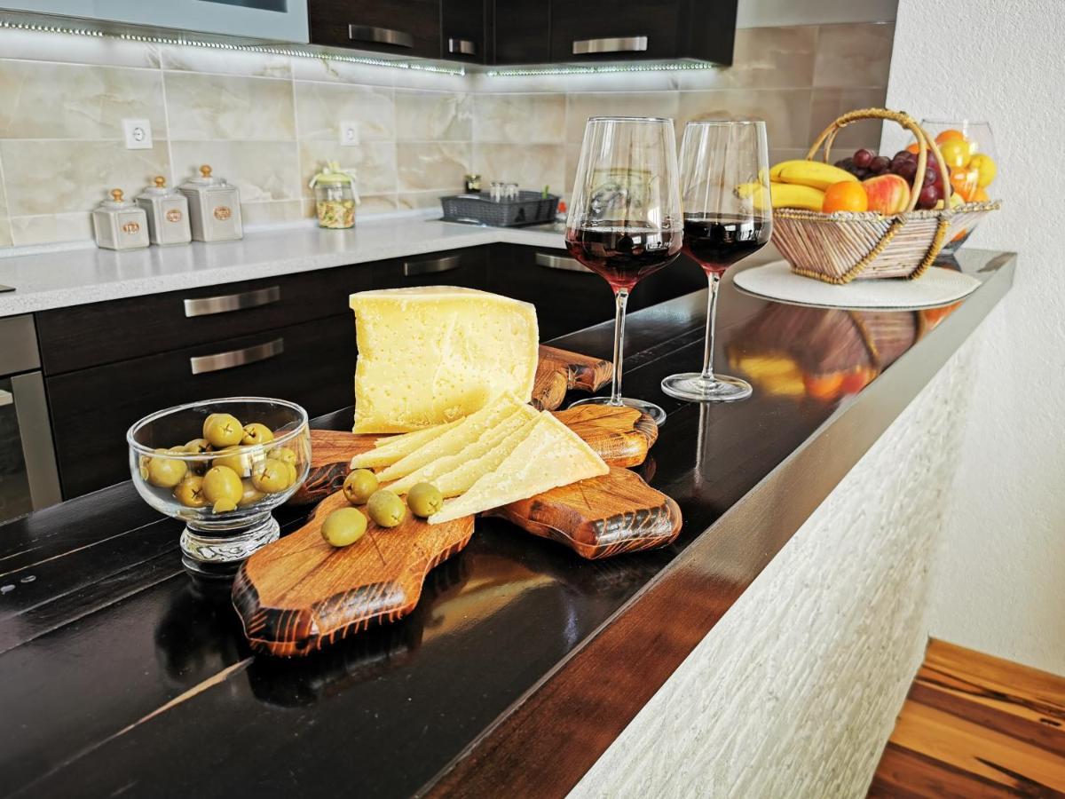 Apartments Deak Makarska Zewnętrze zdjęcie
